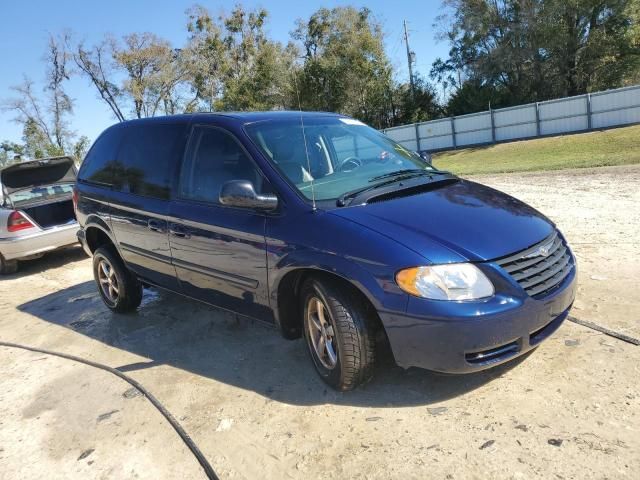 2006 Chrysler Town & Country