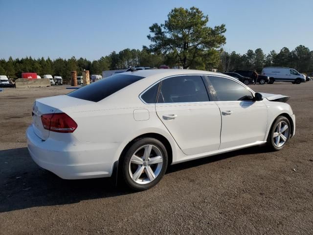 2014 Volkswagen Passat S