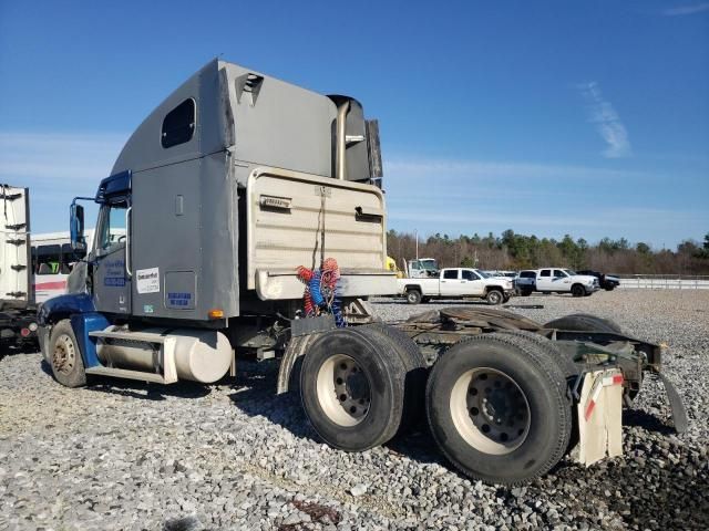 2000 Freightliner Conventional FLC120