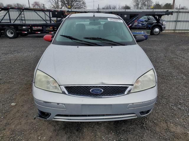 2005 Ford Focus ZX4