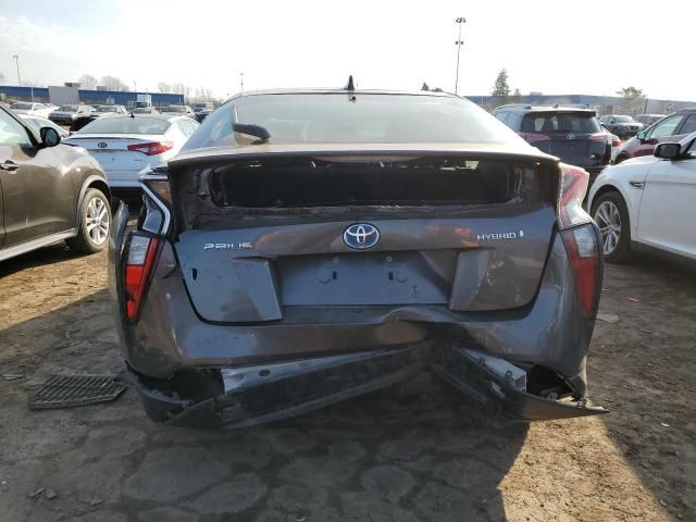 2016 Toyota Prius