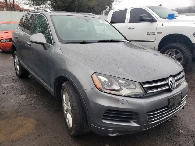 2014 Volkswagen Touareg V6