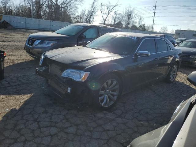 2018 Chrysler 300 Touring