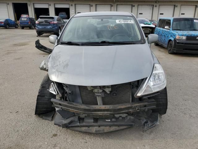 2010 Nissan Versa S