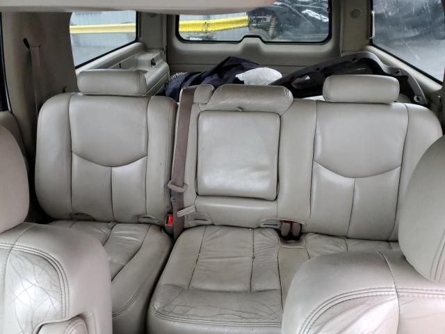 2004 Chevrolet Suburban K1500