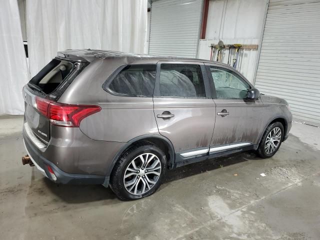 2016 Mitsubishi Outlander SE