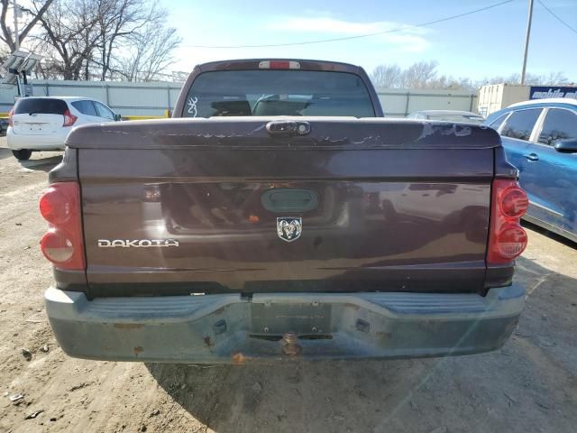 2005 Dodge Dakota Quattro