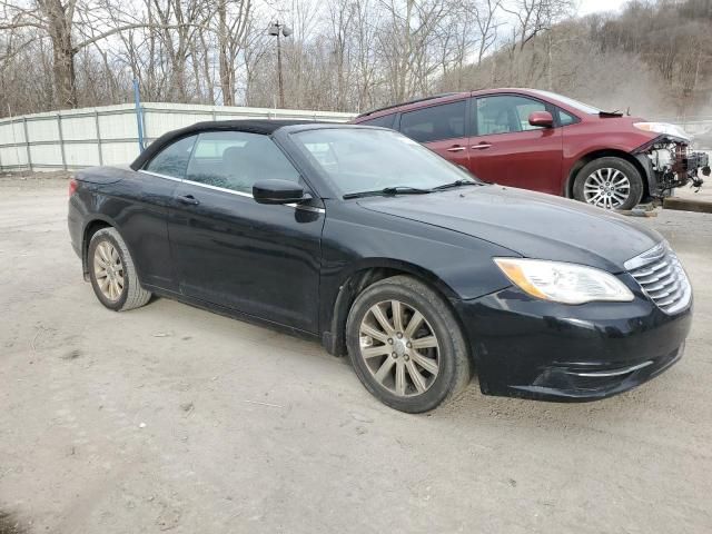 2012 Chrysler 200 Touring