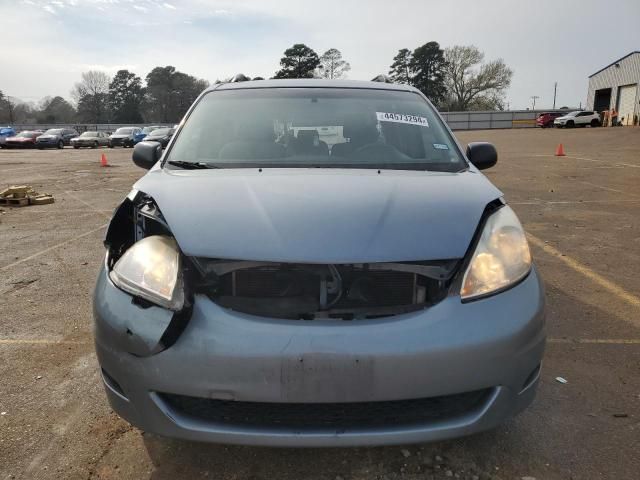 2010 Toyota Sienna CE