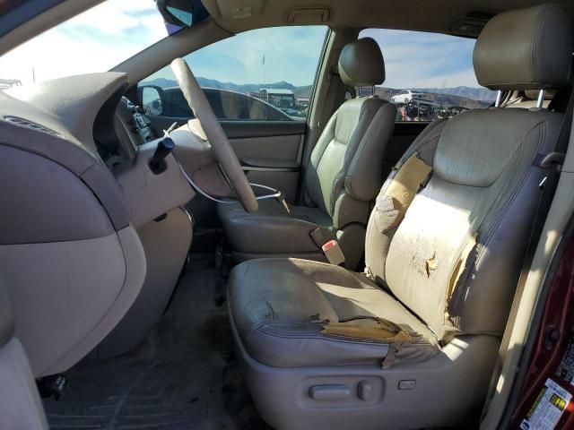 2007 Toyota Sienna CE