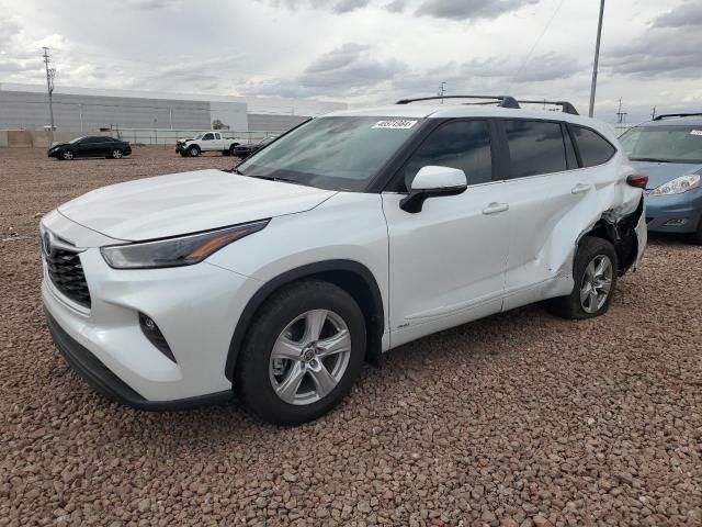 2023 Toyota Highlander Hybrid LE