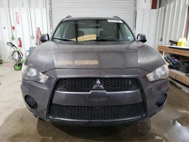 2011 Mitsubishi Outlander ES