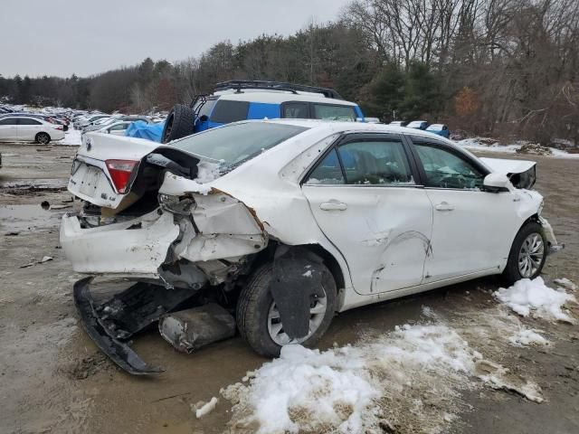 2015 Toyota Camry Hybrid