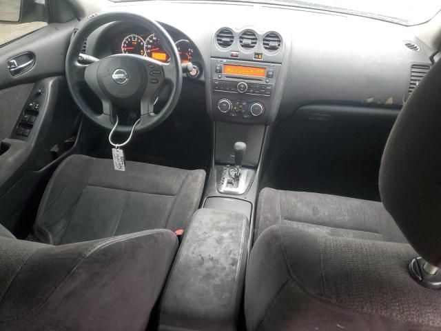 2010 Nissan Altima Base