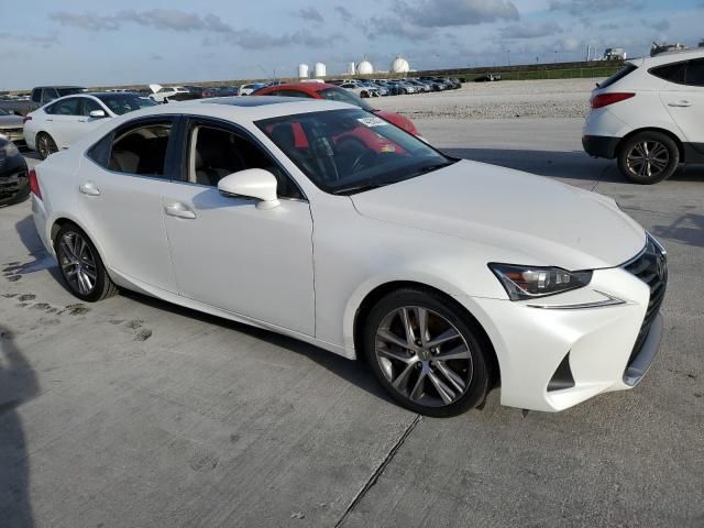 2018 Lexus IS 300