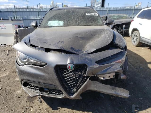 2018 Alfa Romeo Stelvio TI Sport