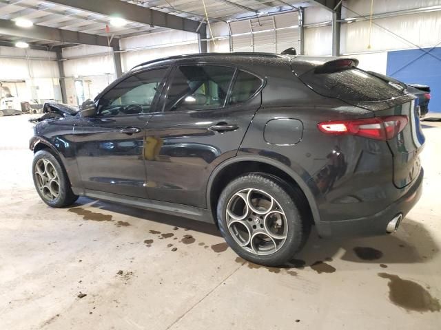 2021 Alfa Romeo Stelvio Sport