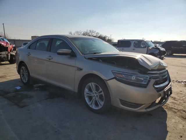 2017 Ford Taurus SEL