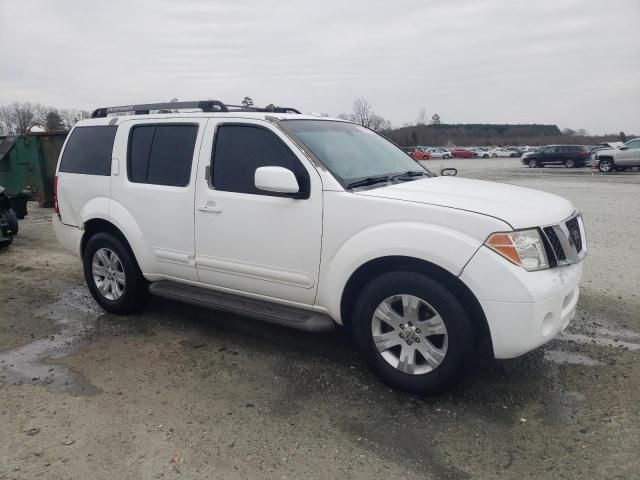 2006 Nissan Pathfinder LE