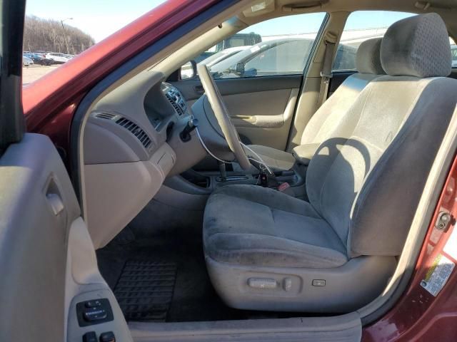 2004 Toyota Camry LE