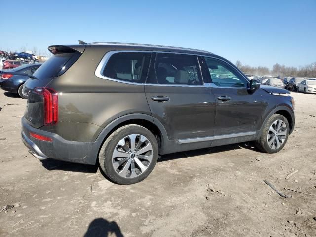 2022 KIA Telluride S