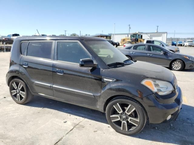 2010 KIA Soul +