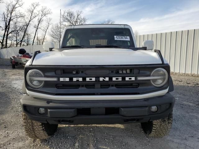 2022 Ford Bronco Base