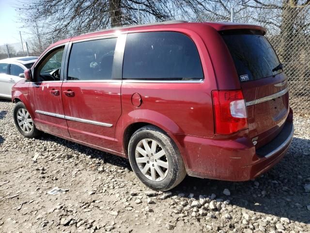 2013 Chrysler Town & Country Touring