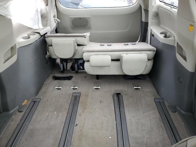 2011 Toyota Sienna XLE