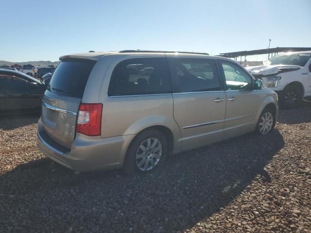 2012 Chrysler Town & Country Touring L