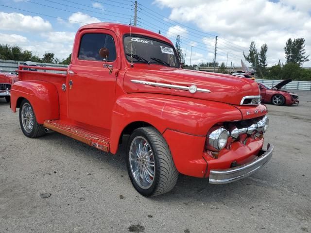 1952 Ford F150 Super