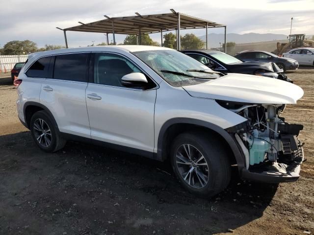 2019 Toyota Highlander LE