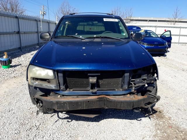 2004 Chevrolet Trailblazer LS