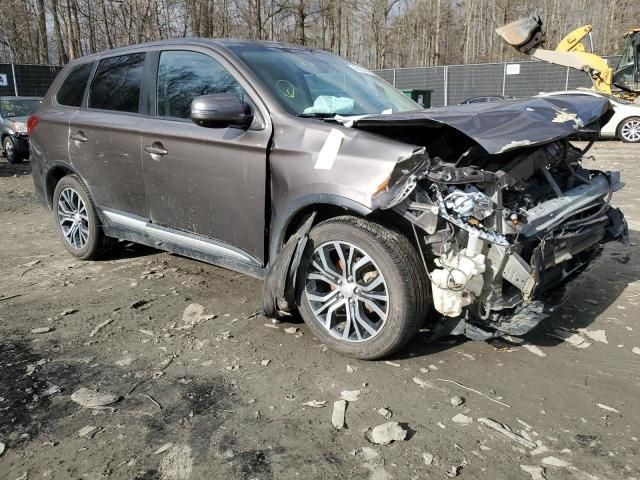 2017 Mitsubishi Outlander SE