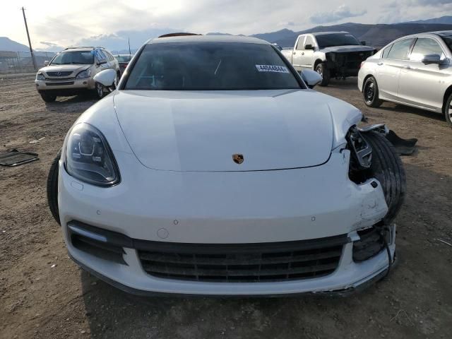 2019 Porsche Panamera Base