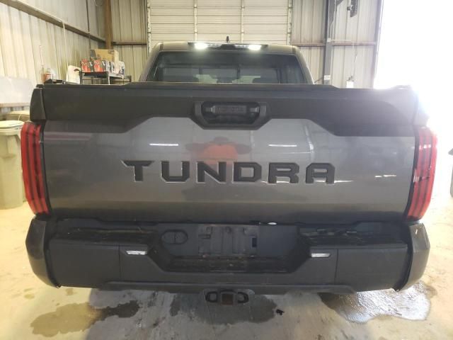 2022 Toyota Tundra Crewmax SR