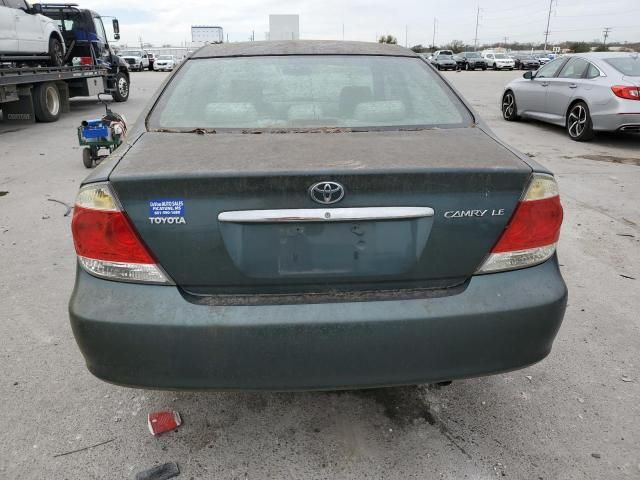 2005 Toyota Camry LE