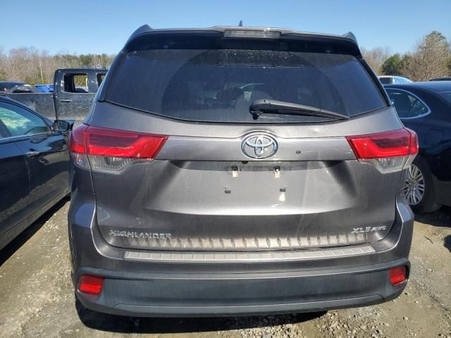 2018 Toyota Highlander SE