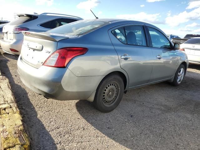 2013 Nissan Versa S