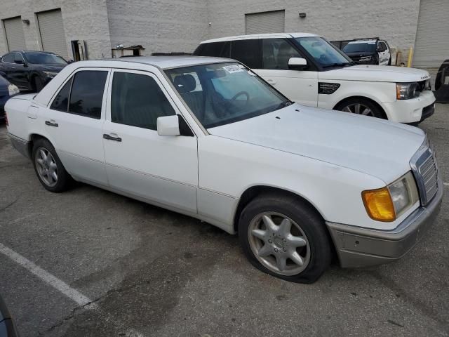 1993 Mercedes-Benz 300 E 2.8