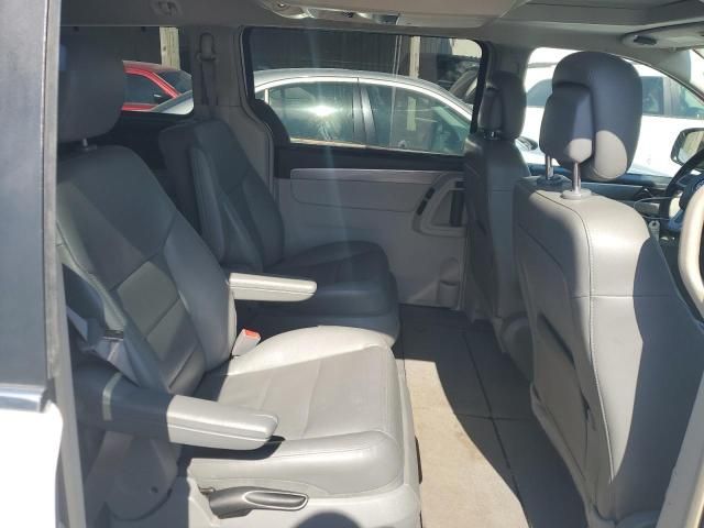 2012 Volkswagen Routan SEL