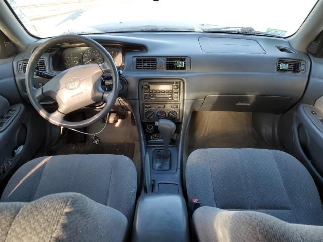 2001 Toyota Camry CE