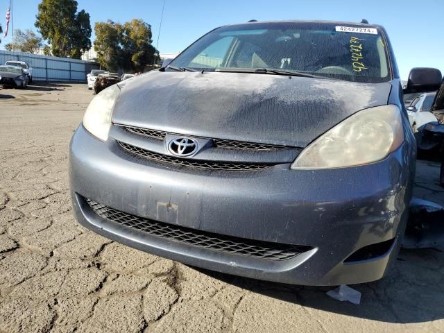 2008 Toyota Sienna CE