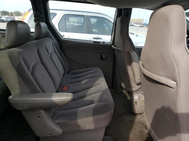 2002 Chrysler Voyager