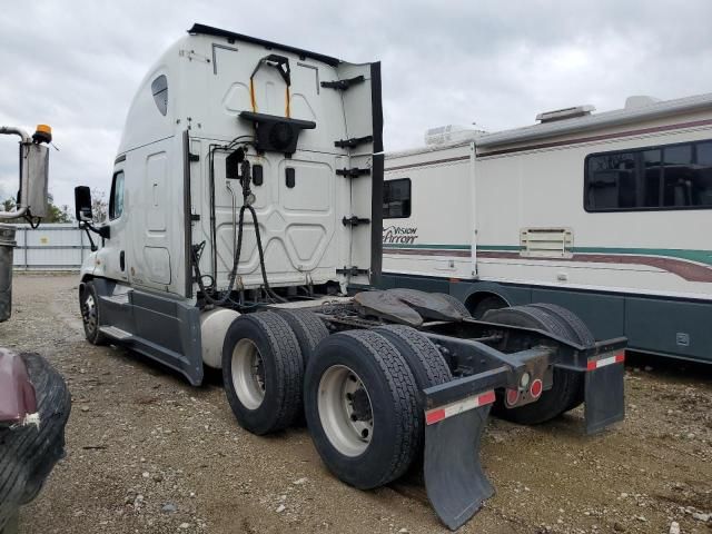 2017 Freightliner Cascadia 125