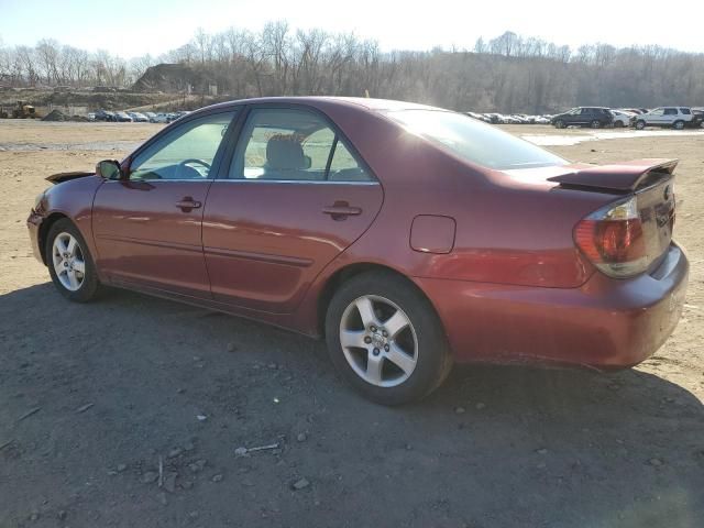 2005 Toyota Camry LE