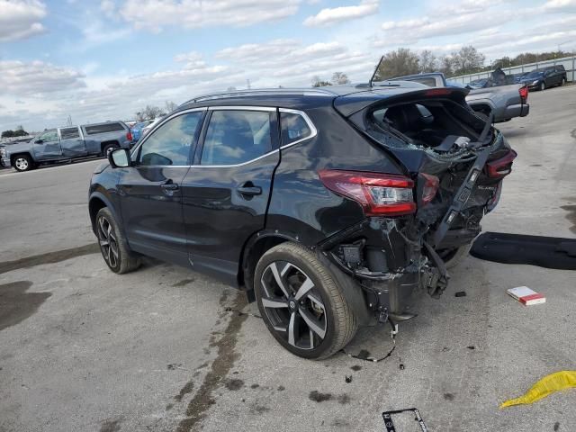 2022 Nissan Rogue Sport SL