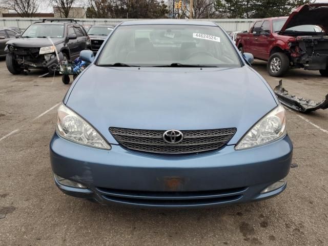 2004 Toyota Camry LE