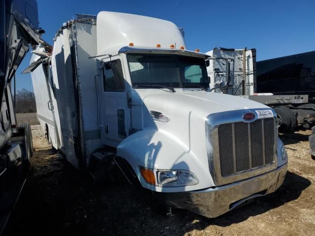 2013 Peterbilt 337