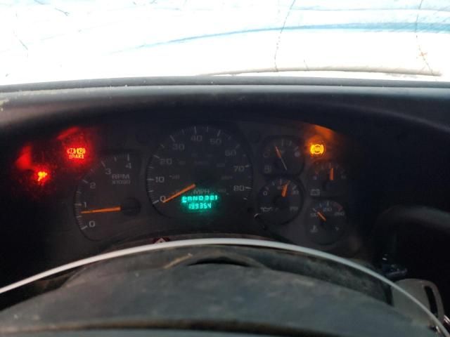 2003 Chevrolet C7500 C7C042